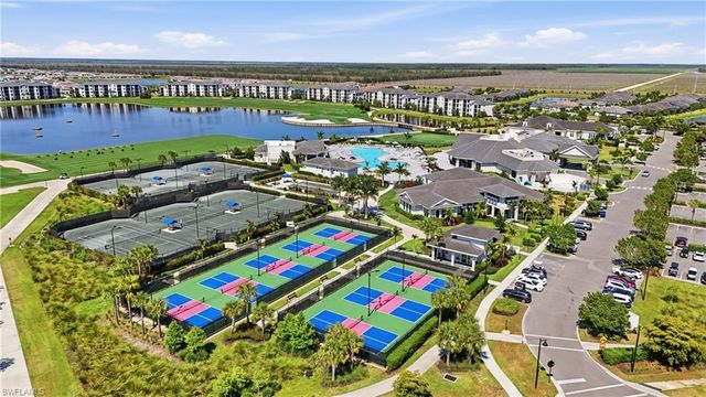 5427 Double Eagle CIR 2824, Other, FL 34142