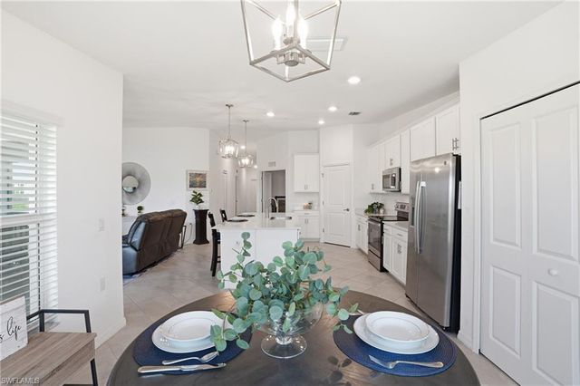 5427 Double Eagle CIR 2824, Other, FL 34142