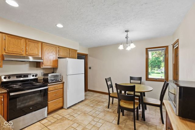 8857 Chessie Drive, Indianapolis, IN 46217