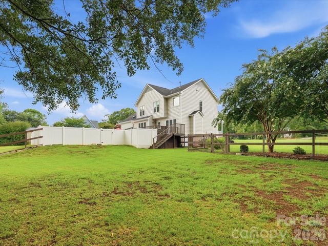 1932 Williford Woods Lane, Rock Hill, SC 29730