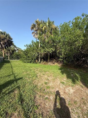 515 RAMBLEWOOD STREET, Port Charlotte, FL 33953