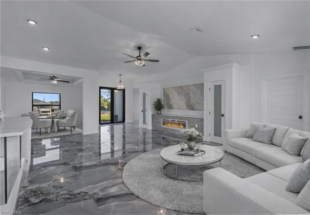 2901 2nd ST SW, Lehigh Acres, FL 33976