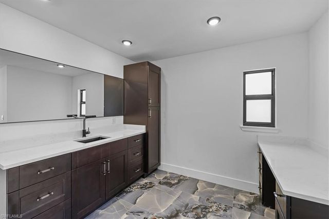 2901 2nd ST SW, Lehigh Acres, FL 33976