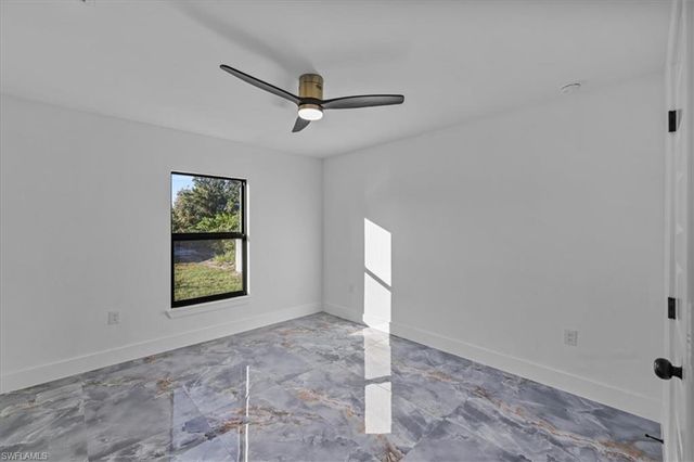 2901 2nd ST SW, Lehigh Acres, FL 33976