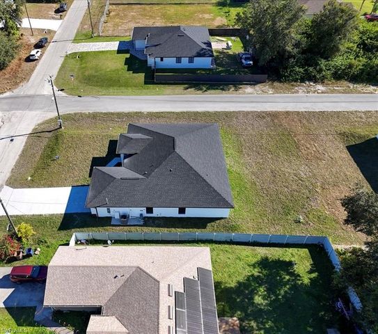 2901 2nd ST SW, Lehigh Acres, FL 33976