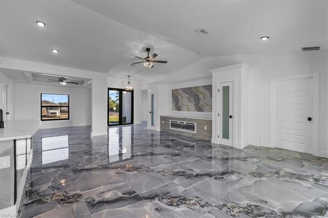 2901 2nd ST SW, Lehigh Acres, FL 33976