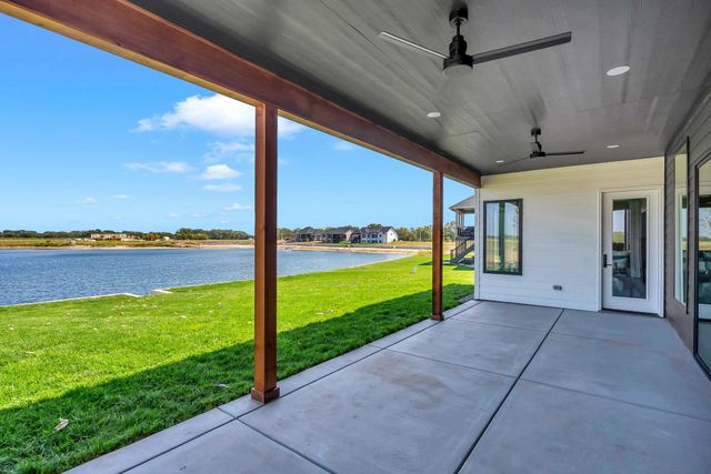 5118 Shoreside Street, Maize, KS 67101