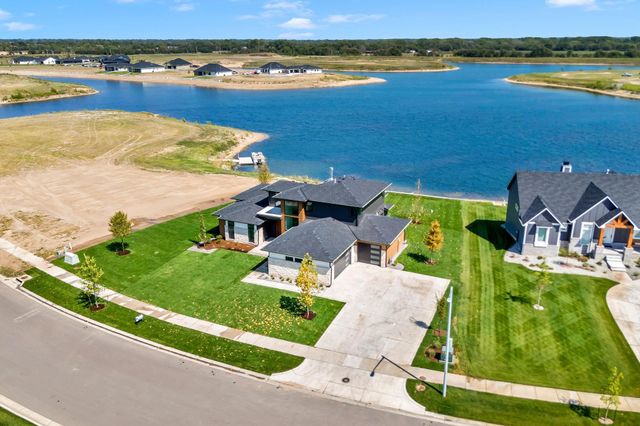 5118 Shoreside Street, Maize, KS 67101