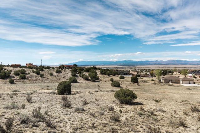 966 S Linden Pl, Pueblo West, CO 81007