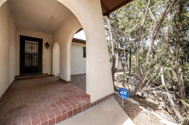 966 S Linden Pl, Pueblo West, CO 81007