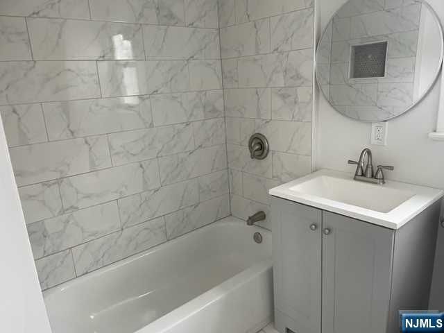 108 7th Street 2, Harrison, NJ 07029