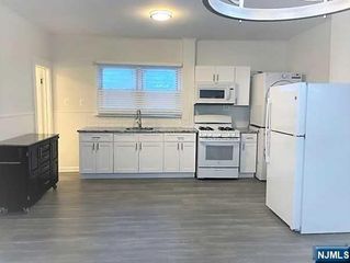 108 7th Street 2, Harrison, NJ 07029