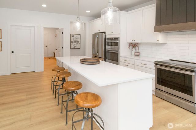 3310 169th Street Ct E, Tacoma, WA 98446