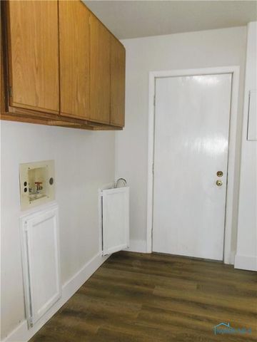 209 W Broadway Street, Leipsic, OH 45856