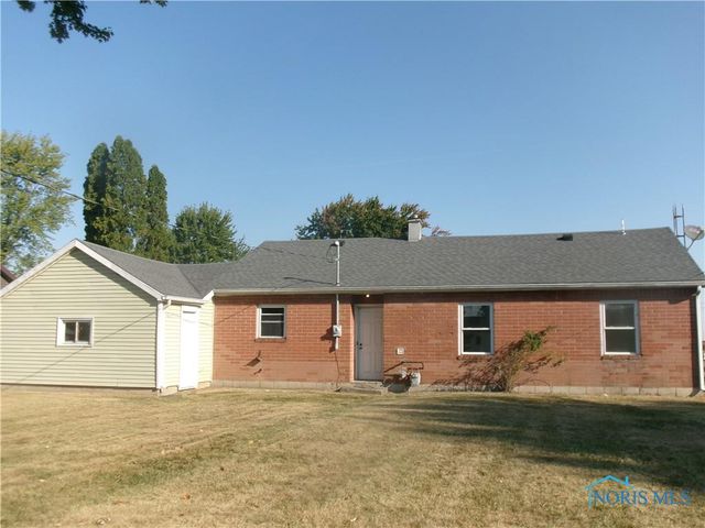 209 W Broadway Street, Leipsic, OH 45856