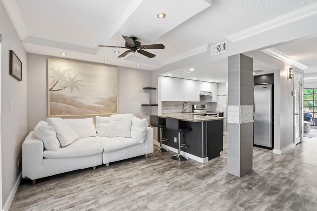 721 SE 1ST Way C11, Deerfield Beach, FL 33441