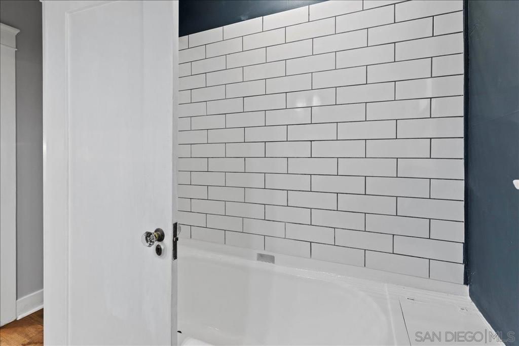 Image 25 of property listing at 4521 39th St., San Diego, CA 92116
