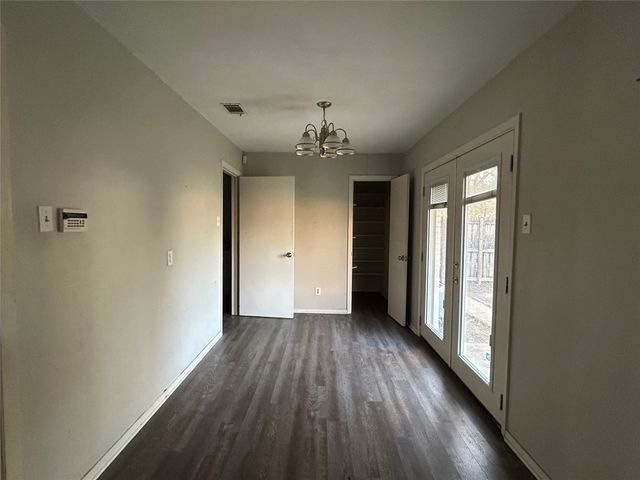 3301 Cloverleaf Drive, Waco, TX 76706