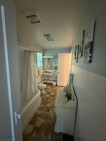 2821 Edwards, Butte, MT 59701