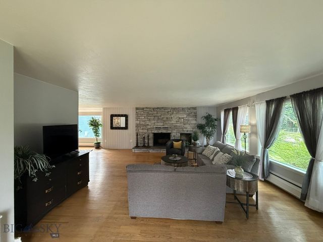 2821 Edwards, Butte, MT 59701