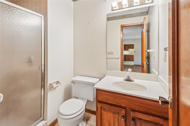 1100 50th Street 2206, West Des Moines, IA 50266