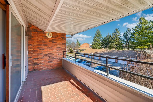 1100 50th Street 2206, West Des Moines, IA 50266