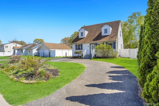 108A Union Avenue, Ronkonkoma, NY 11779