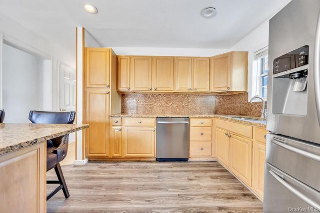 108A Union Avenue, Ronkonkoma, NY 11779