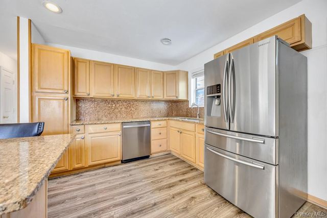 108A Union Avenue, Ronkonkoma, NY 11779