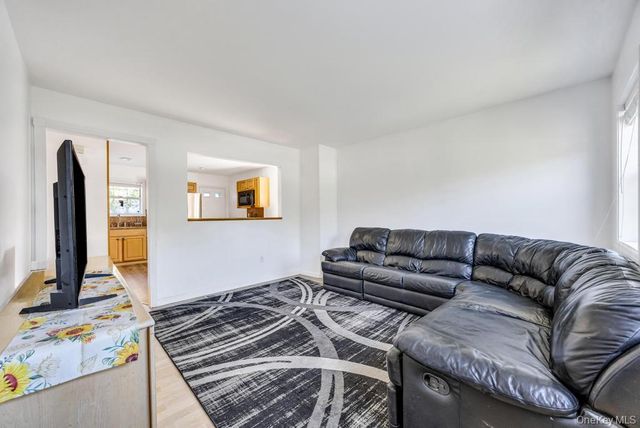 108A Union Avenue, Ronkonkoma, NY 11779