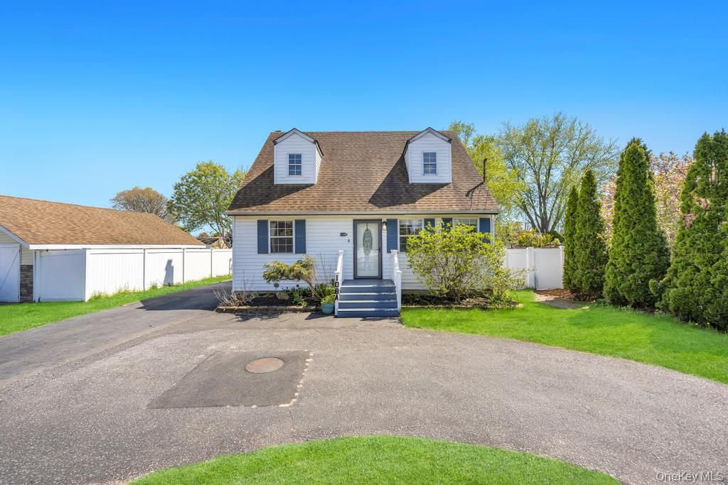 108A Union Avenue, Ronkonkoma, NY 11779