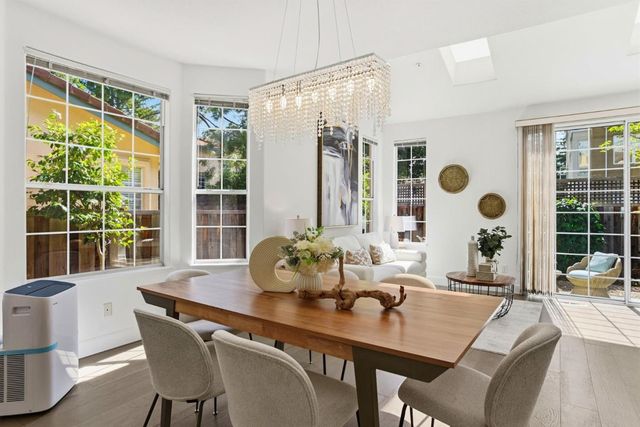 4173 El Camino Real 9, Palo Alto, CA 94306