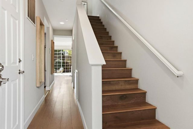 4173 El Camino Real 9, Palo Alto, CA 94306