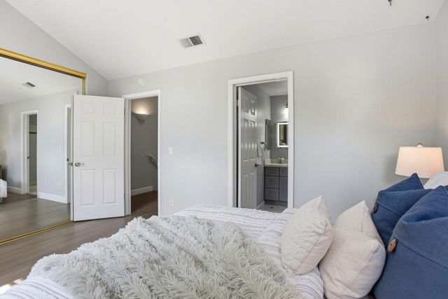 4173 El Camino Real 9, Palo Alto, CA 94306