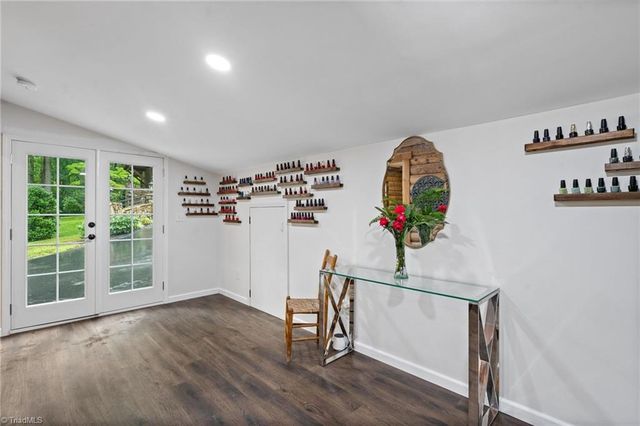 2257 Smith Farm Road, Thomasville, NC 27360