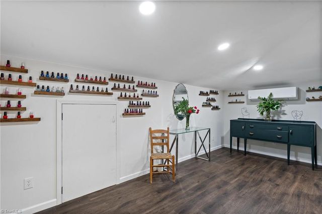 2257 Smith Farm Road, Thomasville, NC 27360
