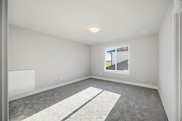 5201 172nd Street, Urbandale, IA 50263