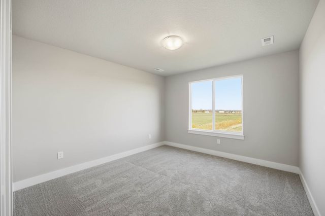 5201 172nd Street, Urbandale, IA 50323