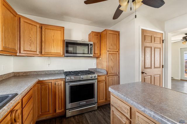 13382 SEA GULL RD, Hot Springs, SD 57747