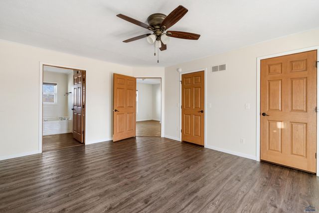 13382 SEA GULL RD, Hot Springs, SD 57747