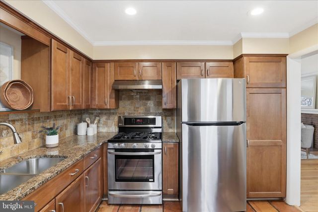 7921 ELLET RD, Springfield, VA 22151