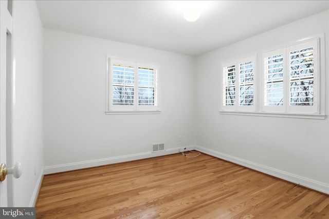 7921 ELLET RD, Springfield, VA 22151