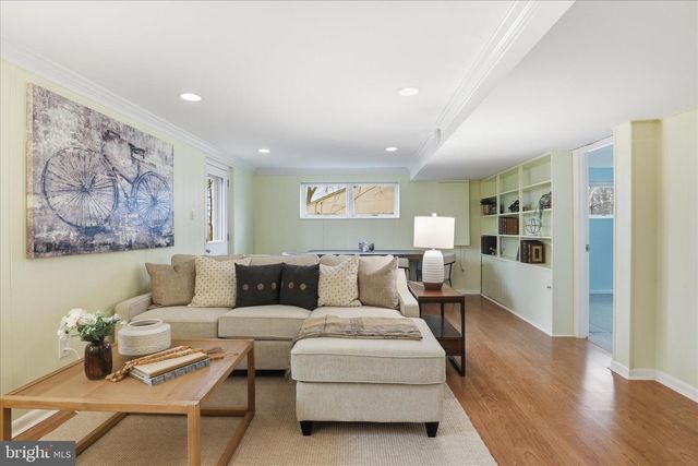 7921 ELLET RD, Springfield, VA 22151