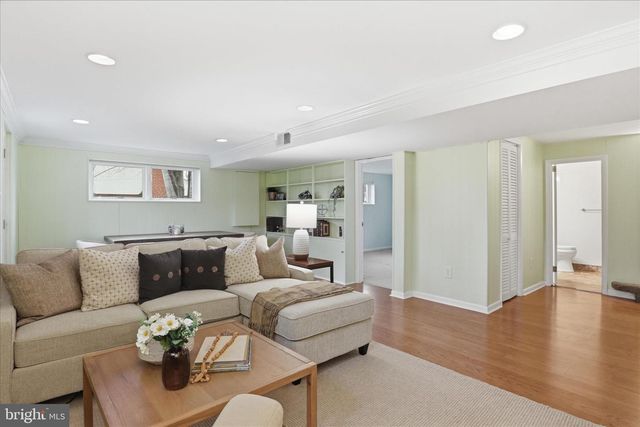 7921 ELLET RD, Springfield, VA 22151