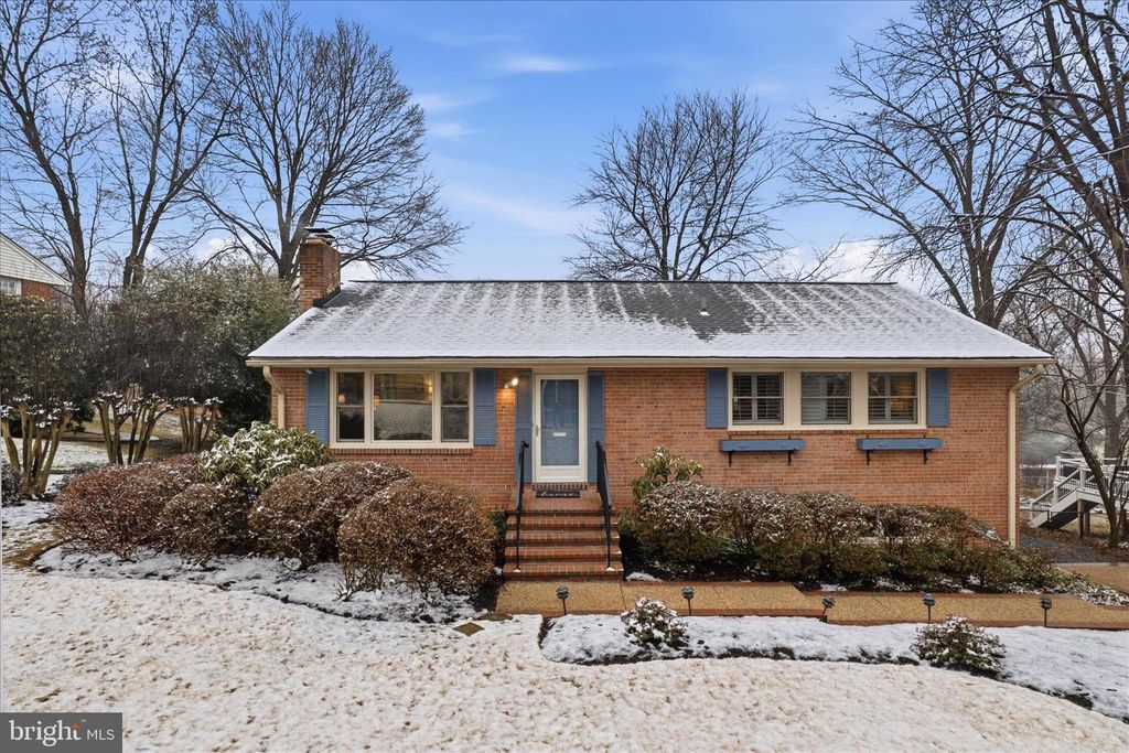 7921 ELLET RD, Springfield, VA 22151