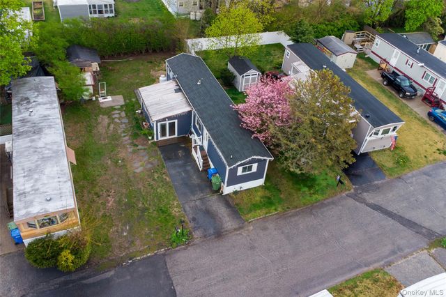 65 Minuteman Drive, Islip, NY 11716
