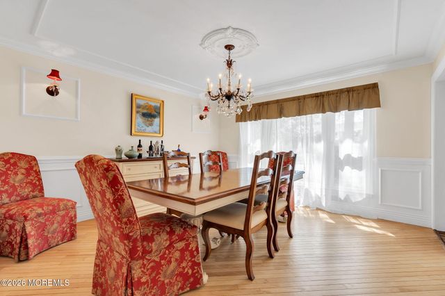 68 Jennifer Drive, Middletown, NJ 07701