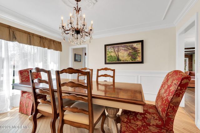 68 Jennifer Drive, Middletown, NJ 07701