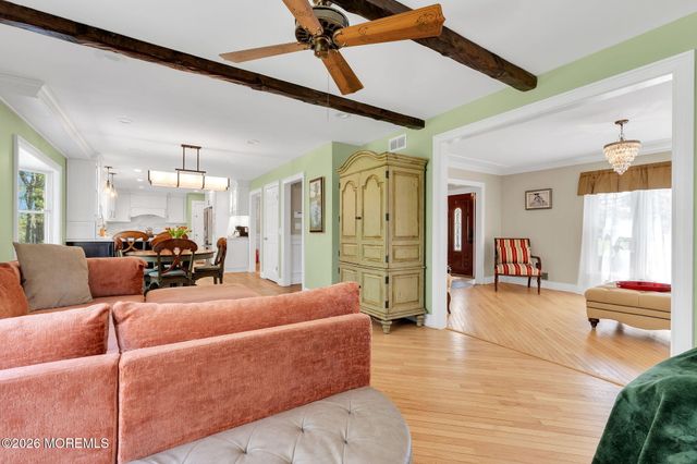 68 Jennifer Drive, Middletown, NJ 07701