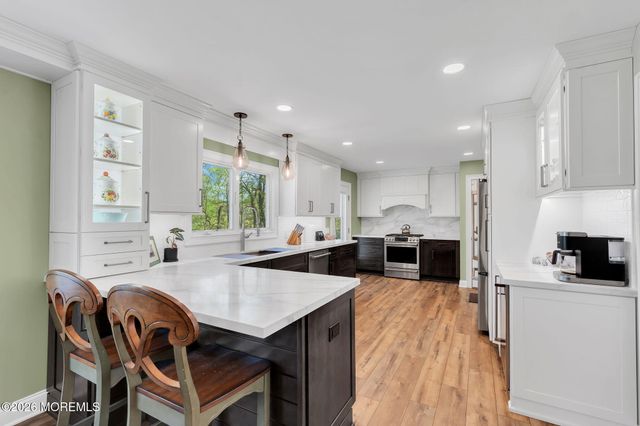 68 Jennifer Drive, Middletown, NJ 07701